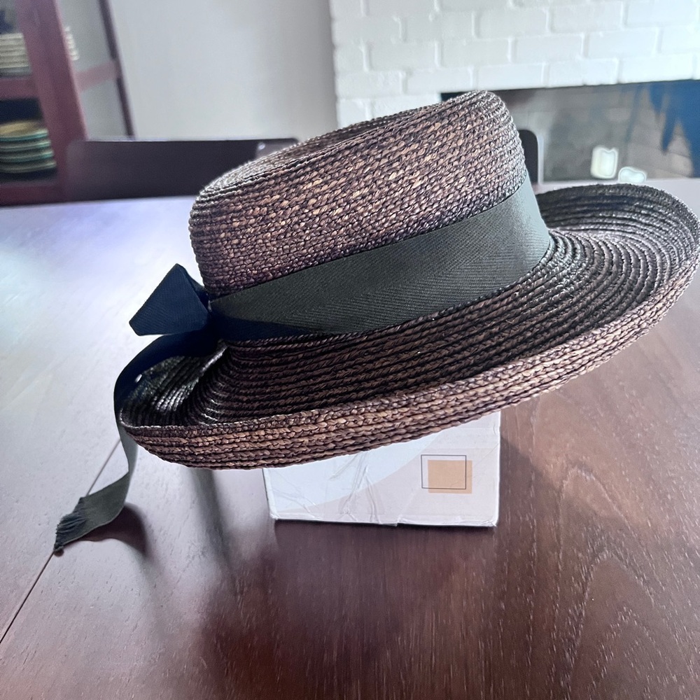 Vintage 90’s Helen Kaminski Dark Brown Straw Boater Hat with Black Ribbon